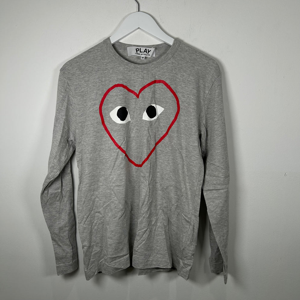 CDG Play Heart Graphic Longsleeve Size M