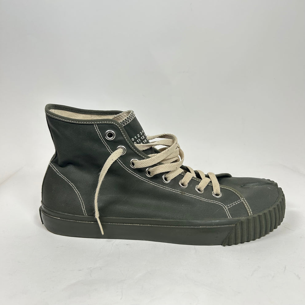 Maison Margiela Olive Tabi High-Top Sneaker Size 43