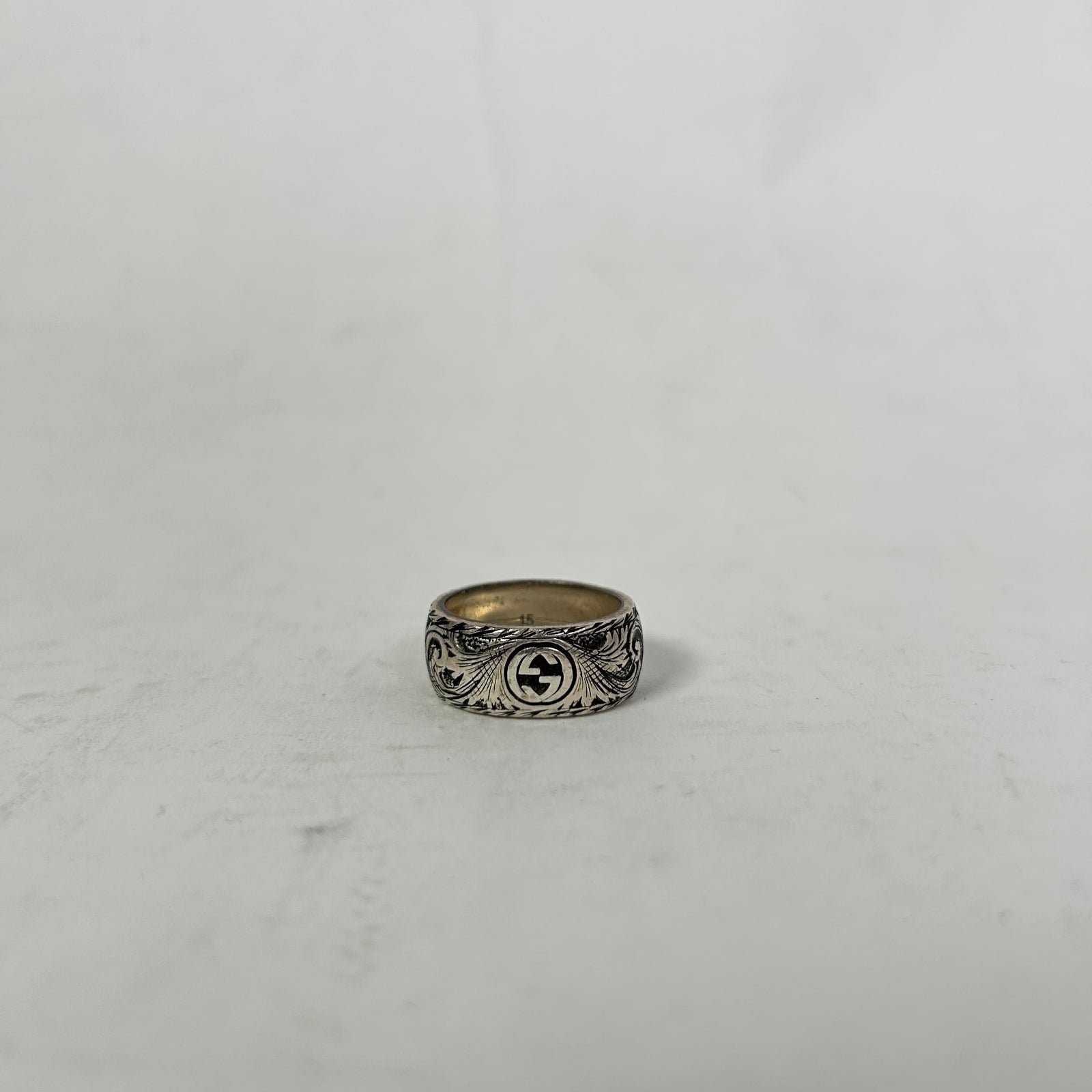 Gucci Gatto Feline Head Aged Silver Ring Size 9