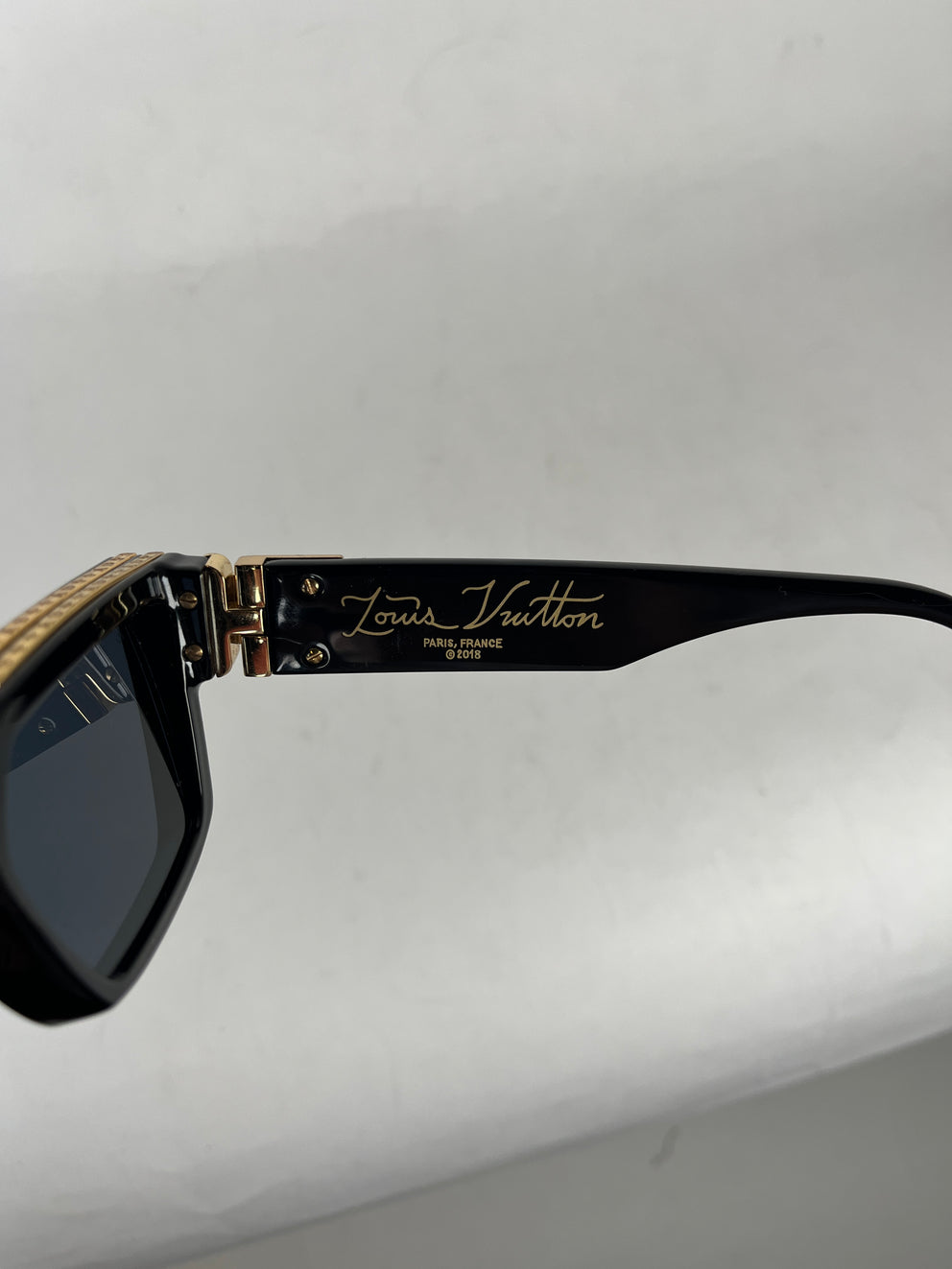 Louis Vuitton Black/Gold Millionaire 1.1 Sunglasses