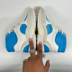 Chanel White/Blue Interlocking CC High-Top Sneaker Size 38.5
