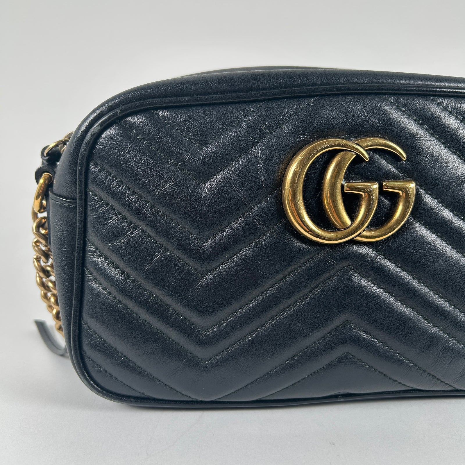 Gucci GG Marmont Small Camera Bag