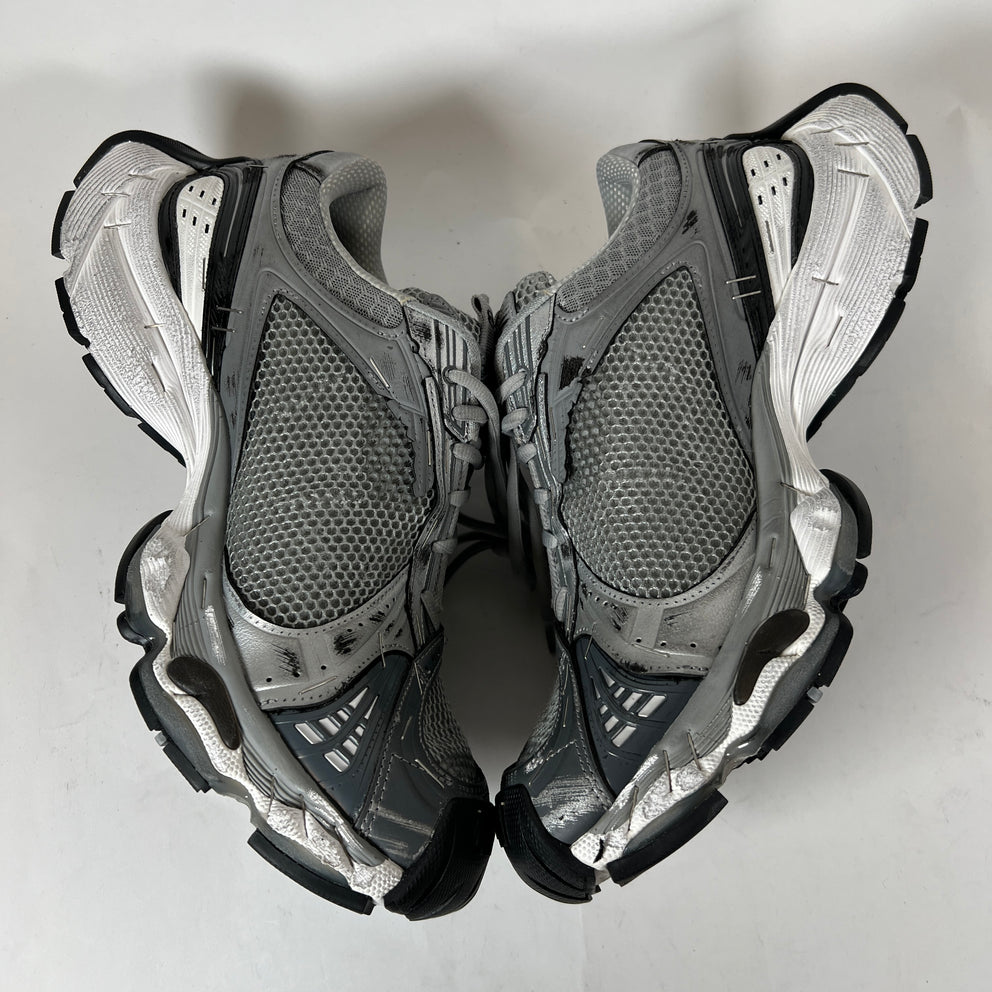 Balenciaga Grey/Silver Stapler Runner Size 41