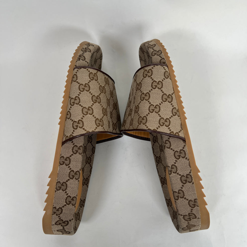 Gucci Beige GG Canvas Slide Size GG 10
