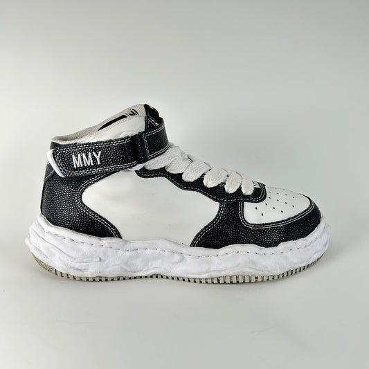 MMY Black/White High Tops Size 42