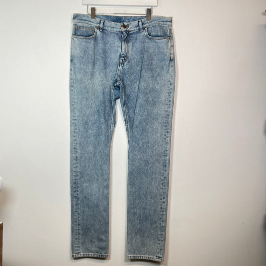 Louis Vuitton Lightwash Straight Leg Jeans Size 36