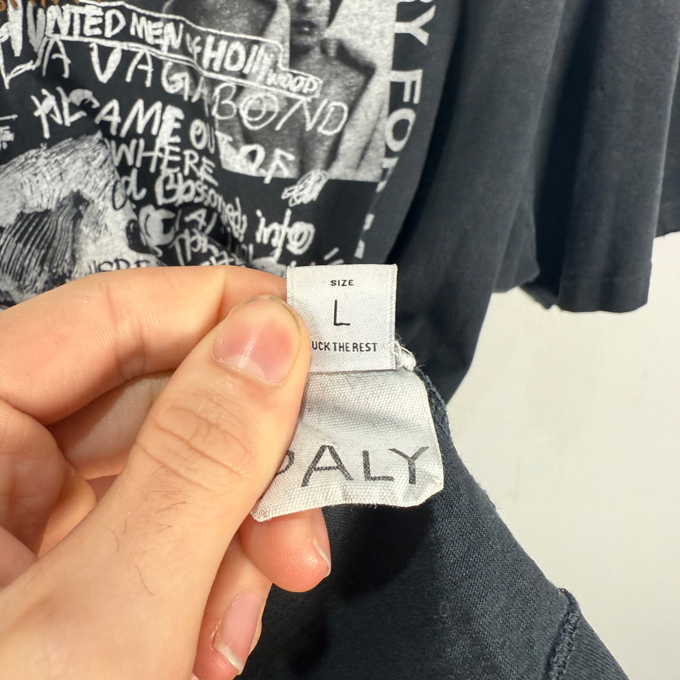 Paly 'Dennis' Graphic T-Shirt Size L