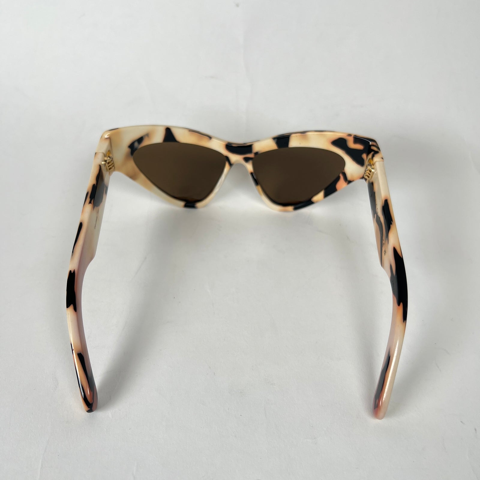 Gucci Ivory/Brown Abstract Print Sunglasses
