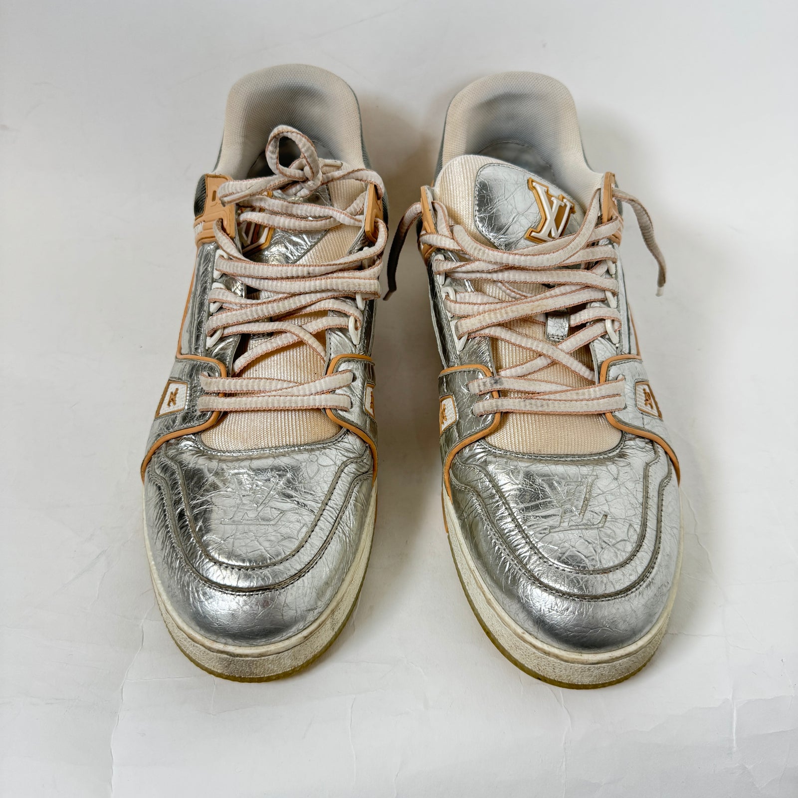 Louis Vuitton Metallic Silver Trainer Size LV 10