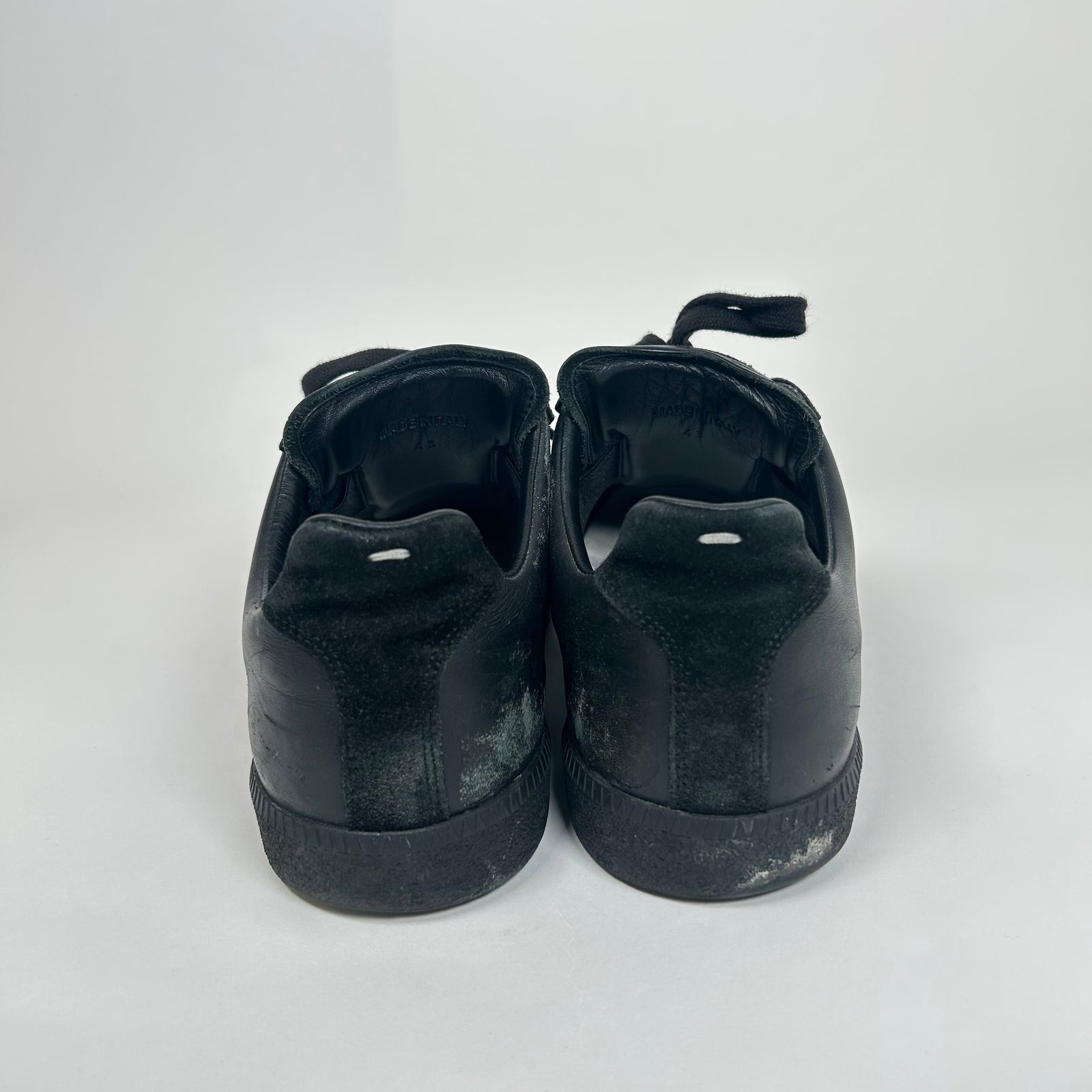 Maison Margiela Black/Black Gats Size 43