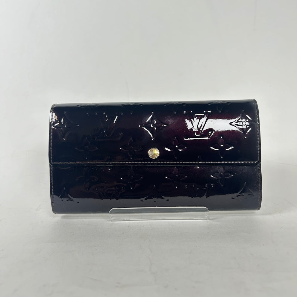 Louis Vuitton Portefeuille Monogram Vernis Sarah Wallet