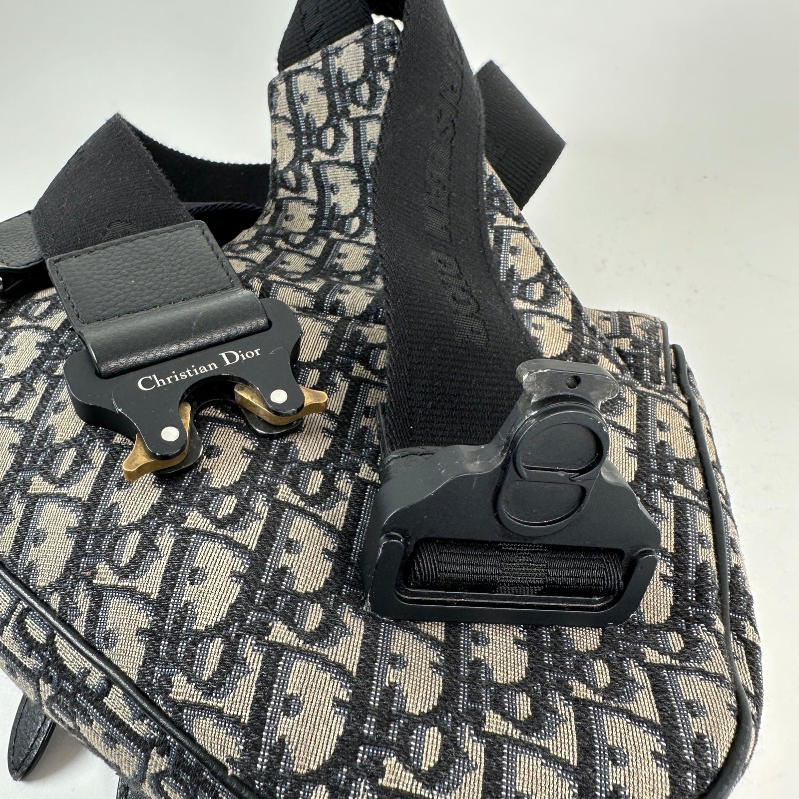 Dior Mens Oblique Saddle Crossbody Bag
