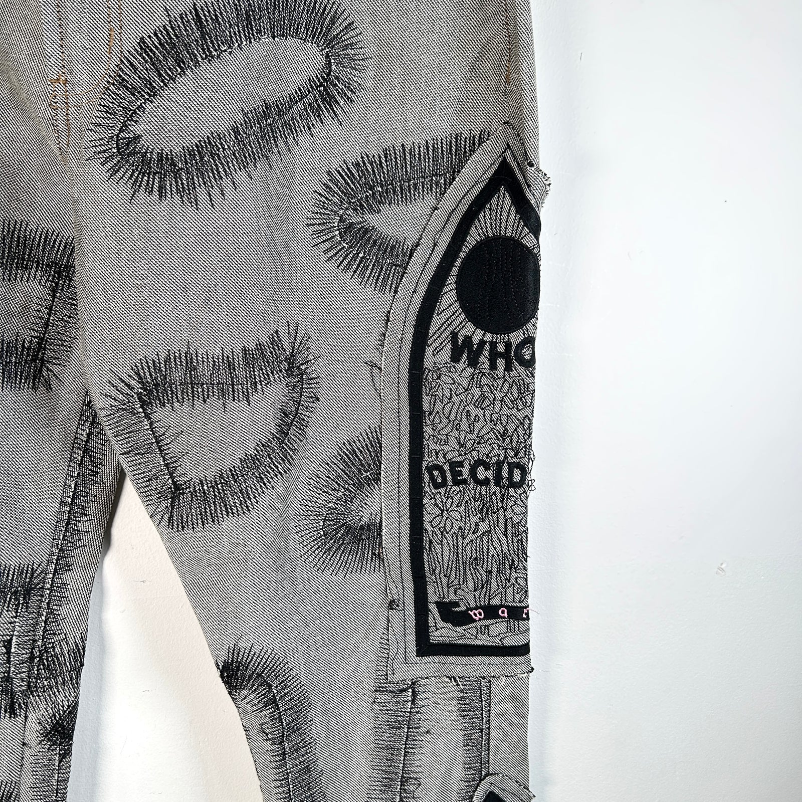 Who Decides War Metallic Silver Stained Glasses Jeans Size 36