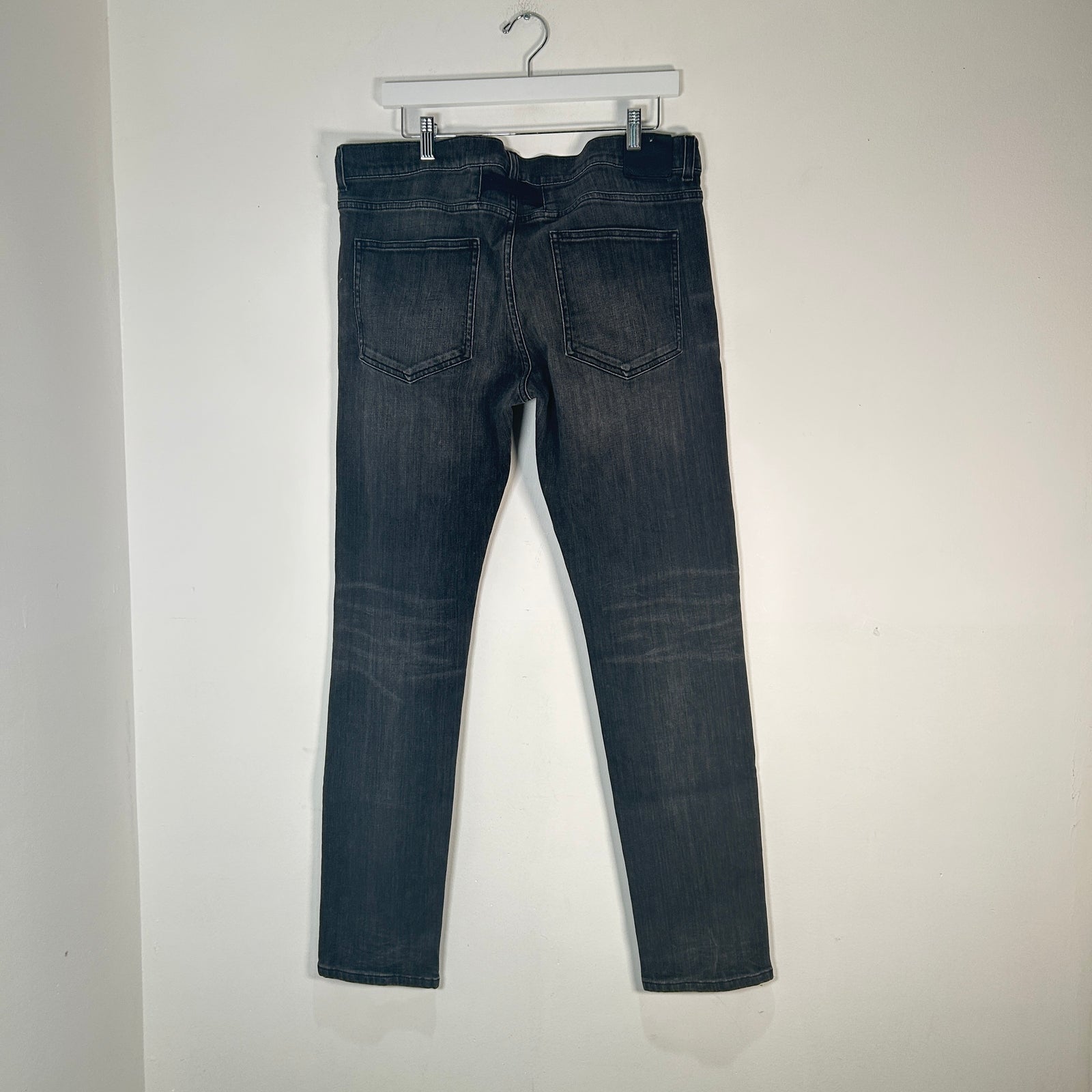 1017 Alyx Grey Buckle Denim Jeans Size 34