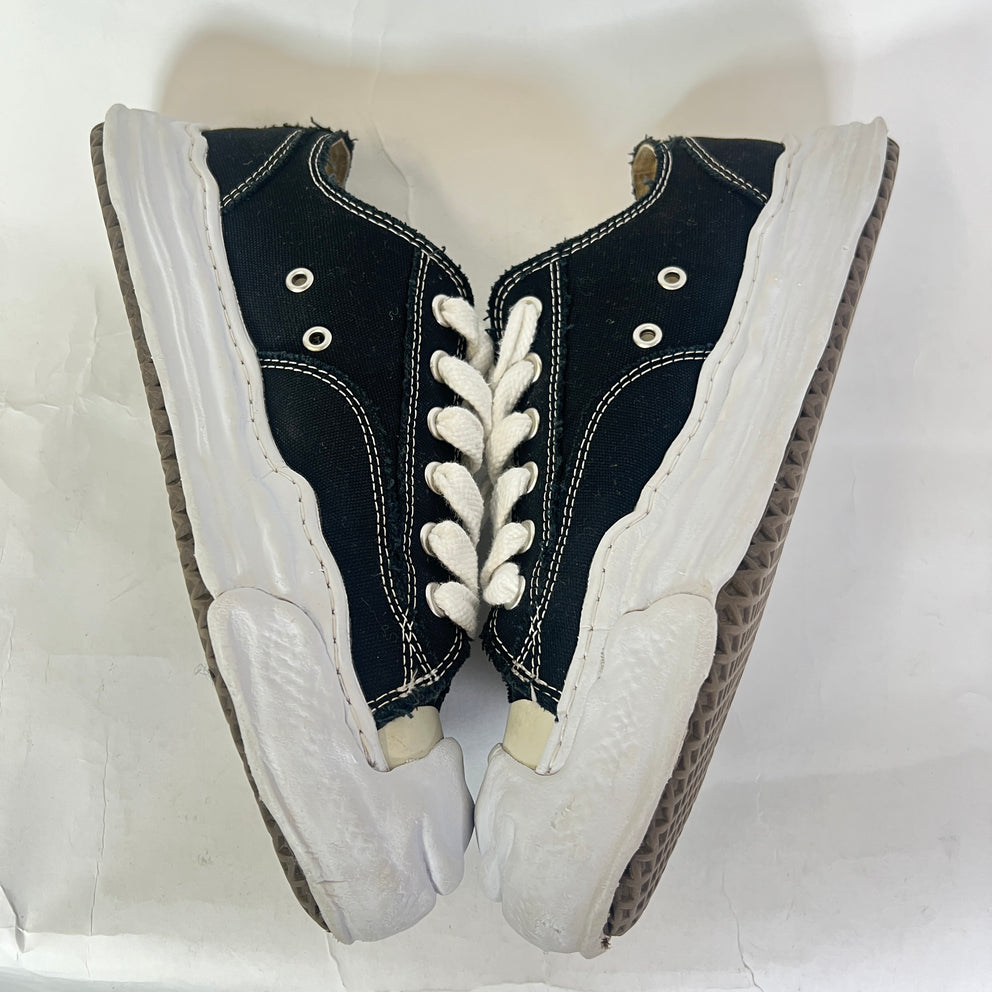 Maison Mihara Yasuhiro Hank OG Sole Canvas Low-Top Sneaker
