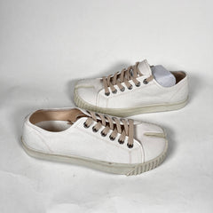 Maison Margiela Tabi Low Top Canvas White Size 39.5
