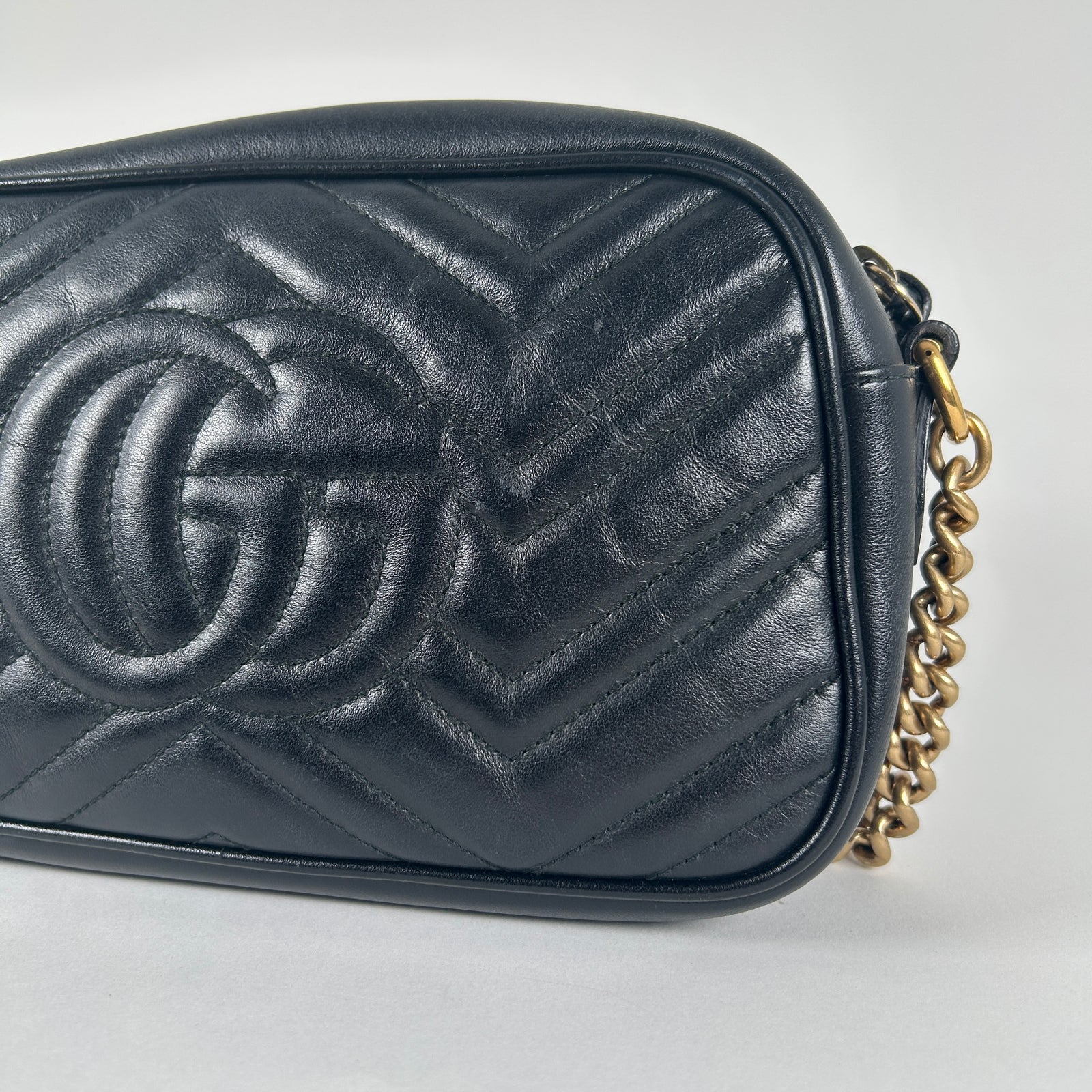 Gucci GG Marmont Small Camera Bag