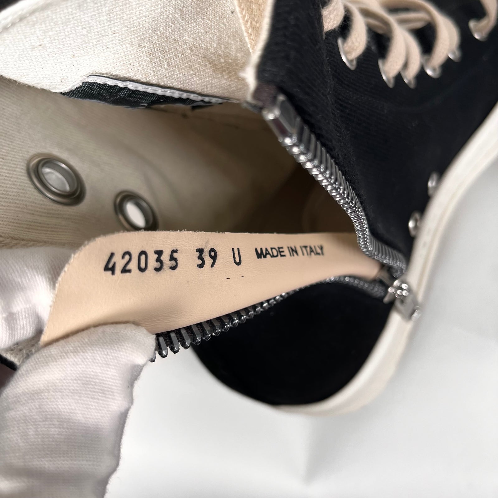 Rick Owens 4 Hole Ramones Size 39