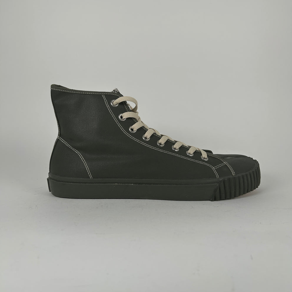 Maison Margiela Green Canvas Tabi Size 45