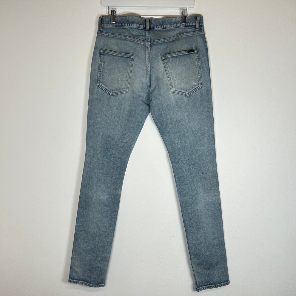 Saint Laurent D02 Lightwash Distressed Jeans Size 31