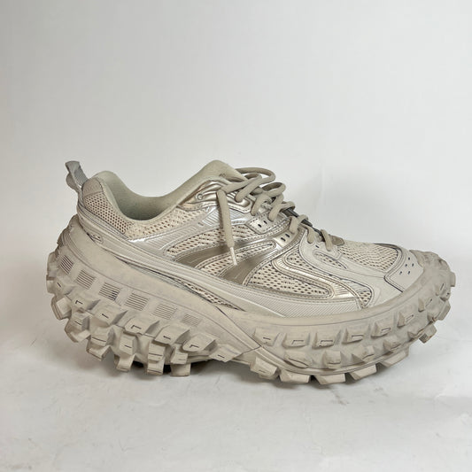 Balenciaga Beige Defenders Size 44