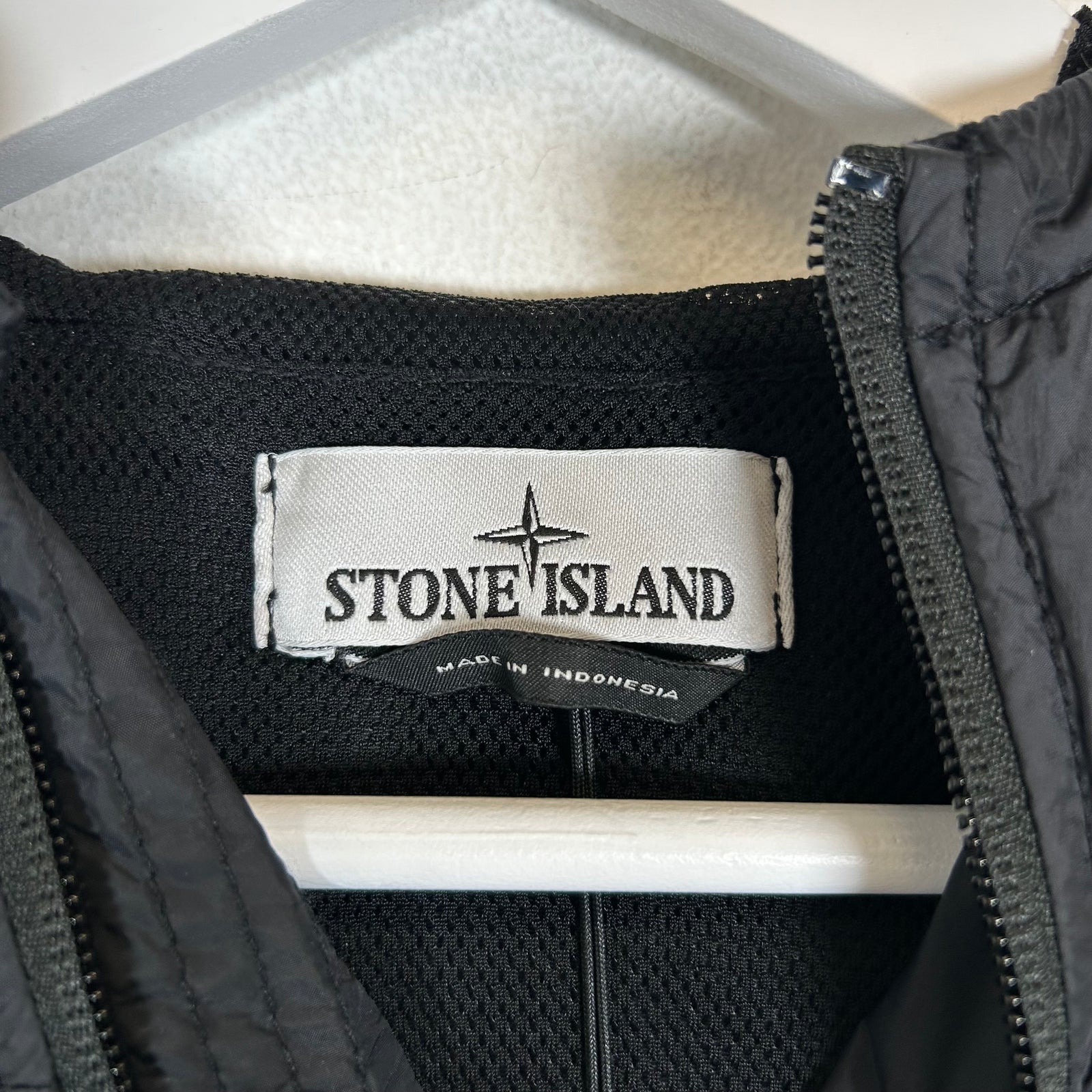 Stone Island Black Garment Dyed Crinkle Reps R-NY Hooded Jacket Size M