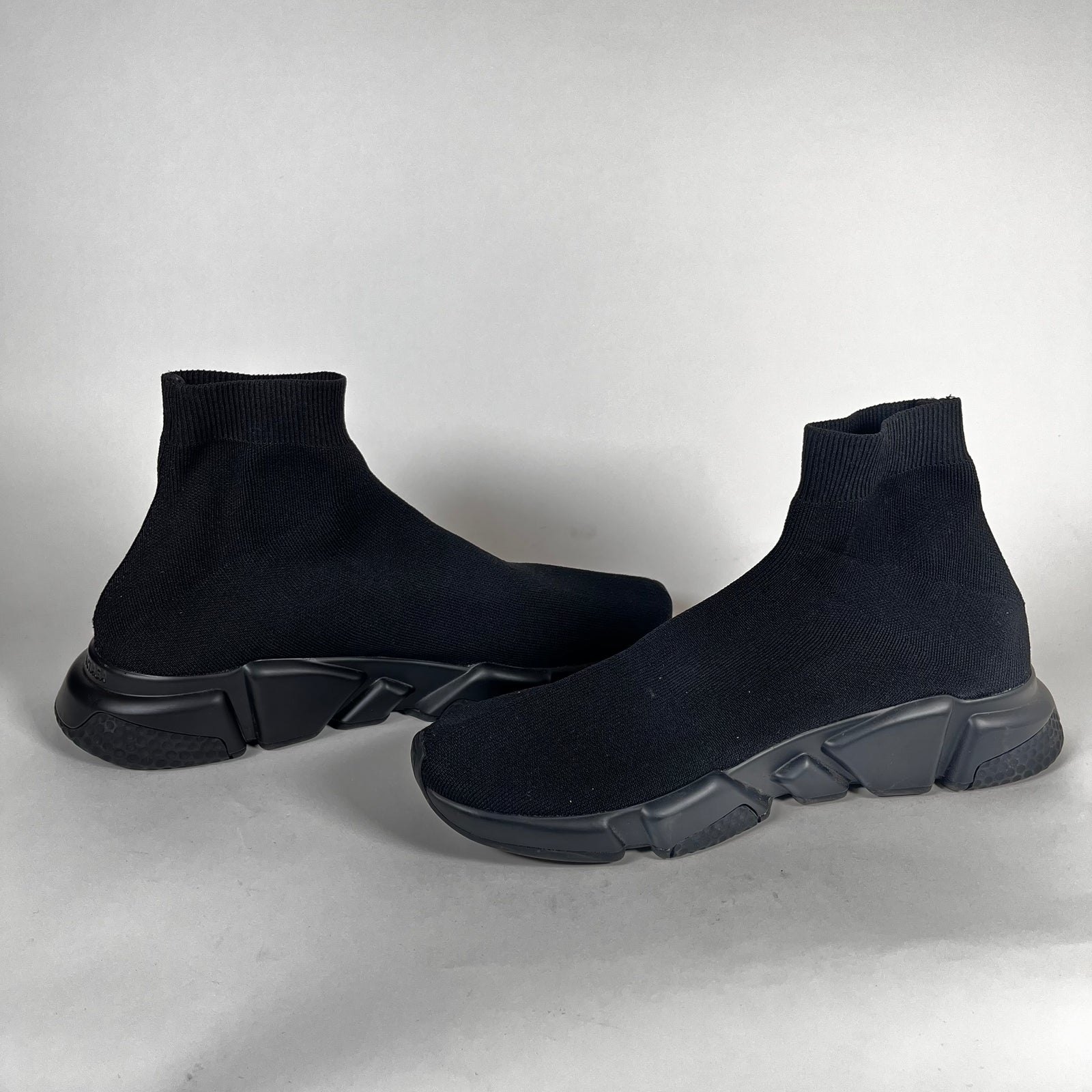 Balenciaga Black/Red Graffiti Speed Trainers Size 44