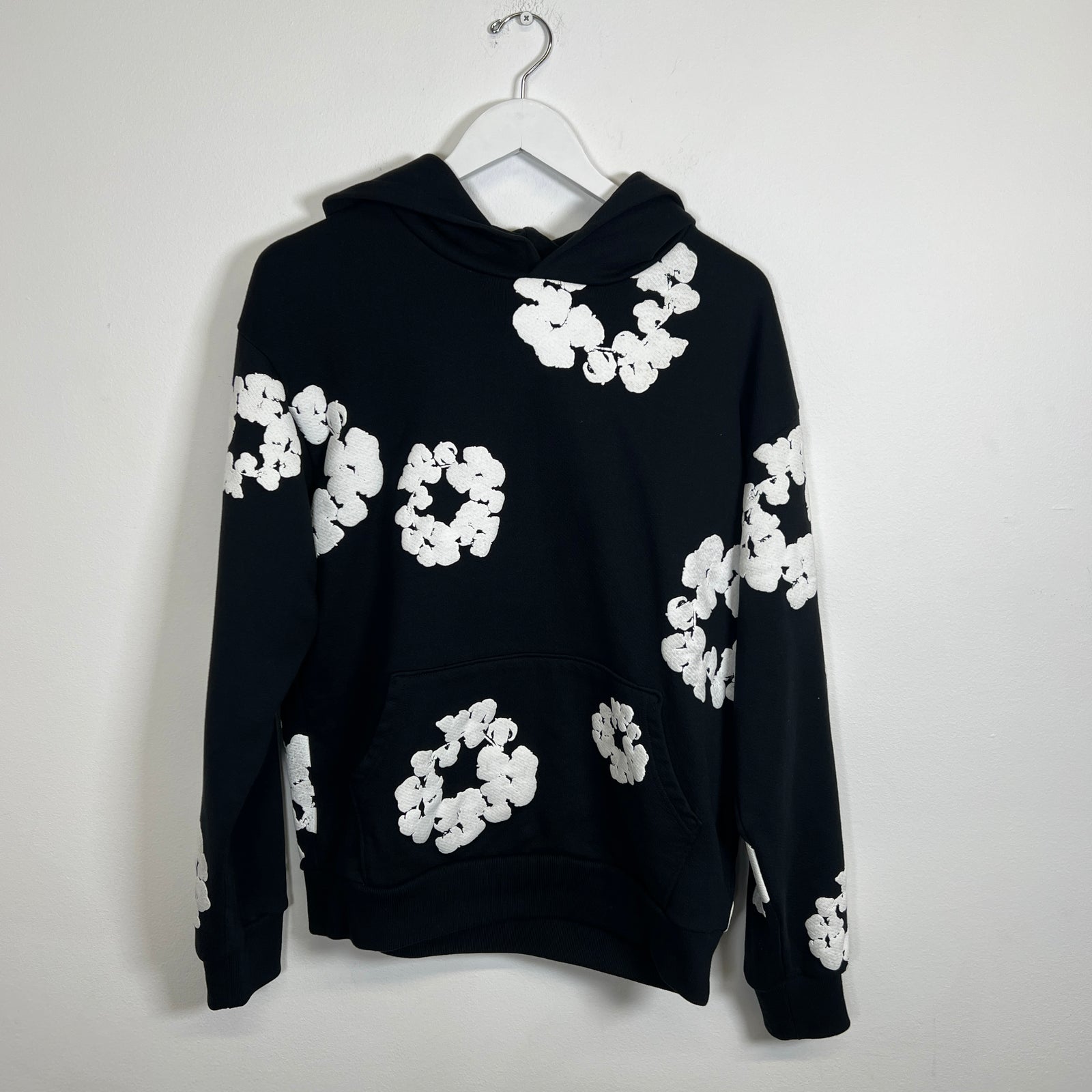 Denim Tears Wreath Hoodie Black Size M
