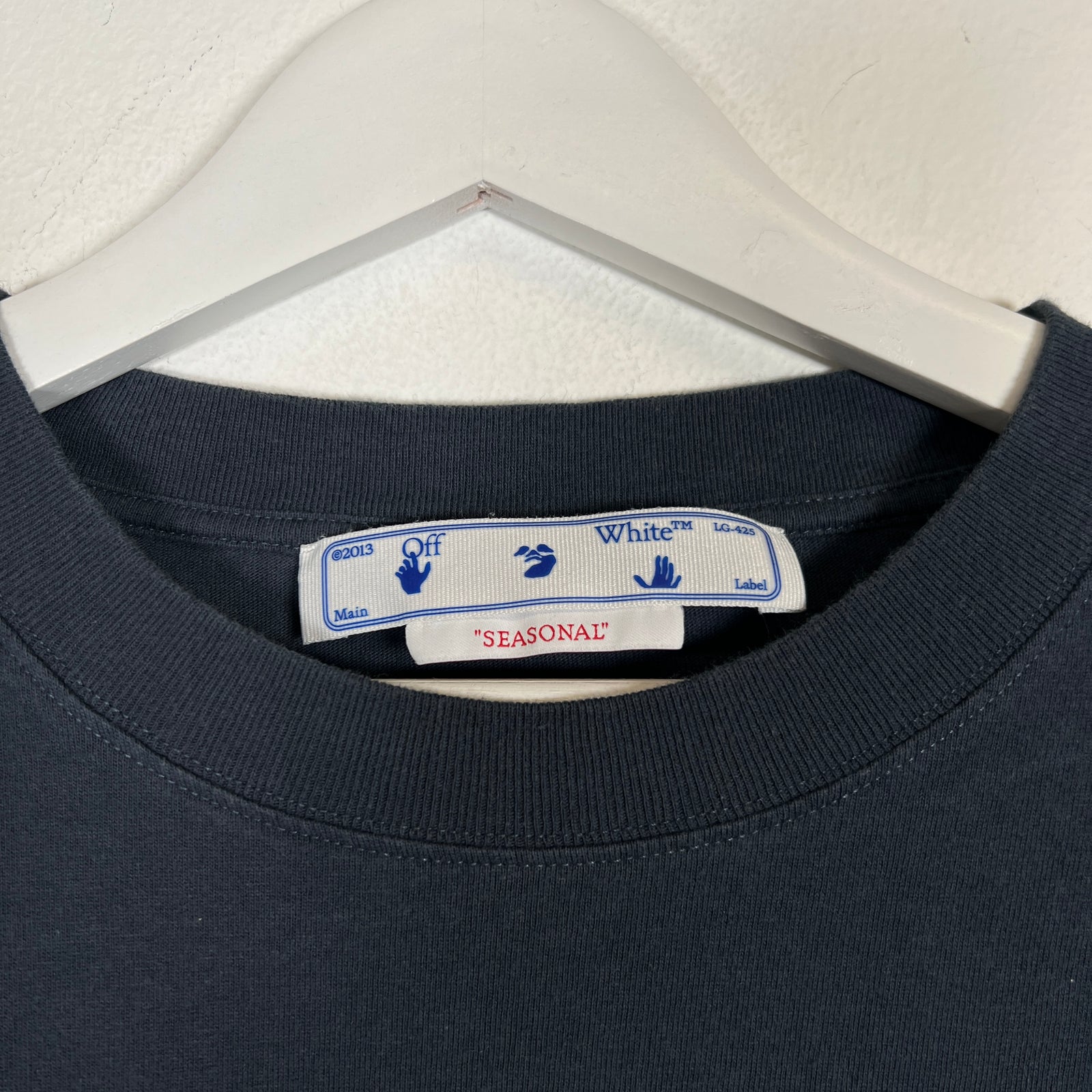 Off-White Navy Degrade Thunder T-shirt Size M