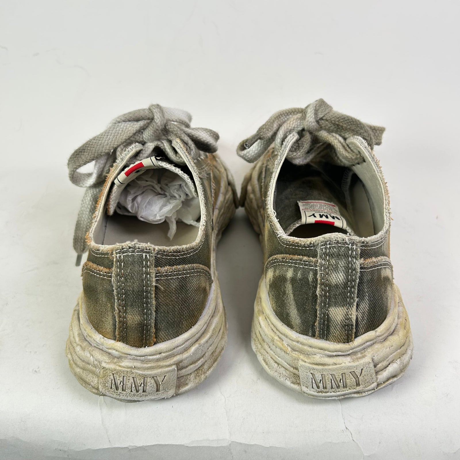 MMY Peterson23 OG Sole Low-Top Sneakers