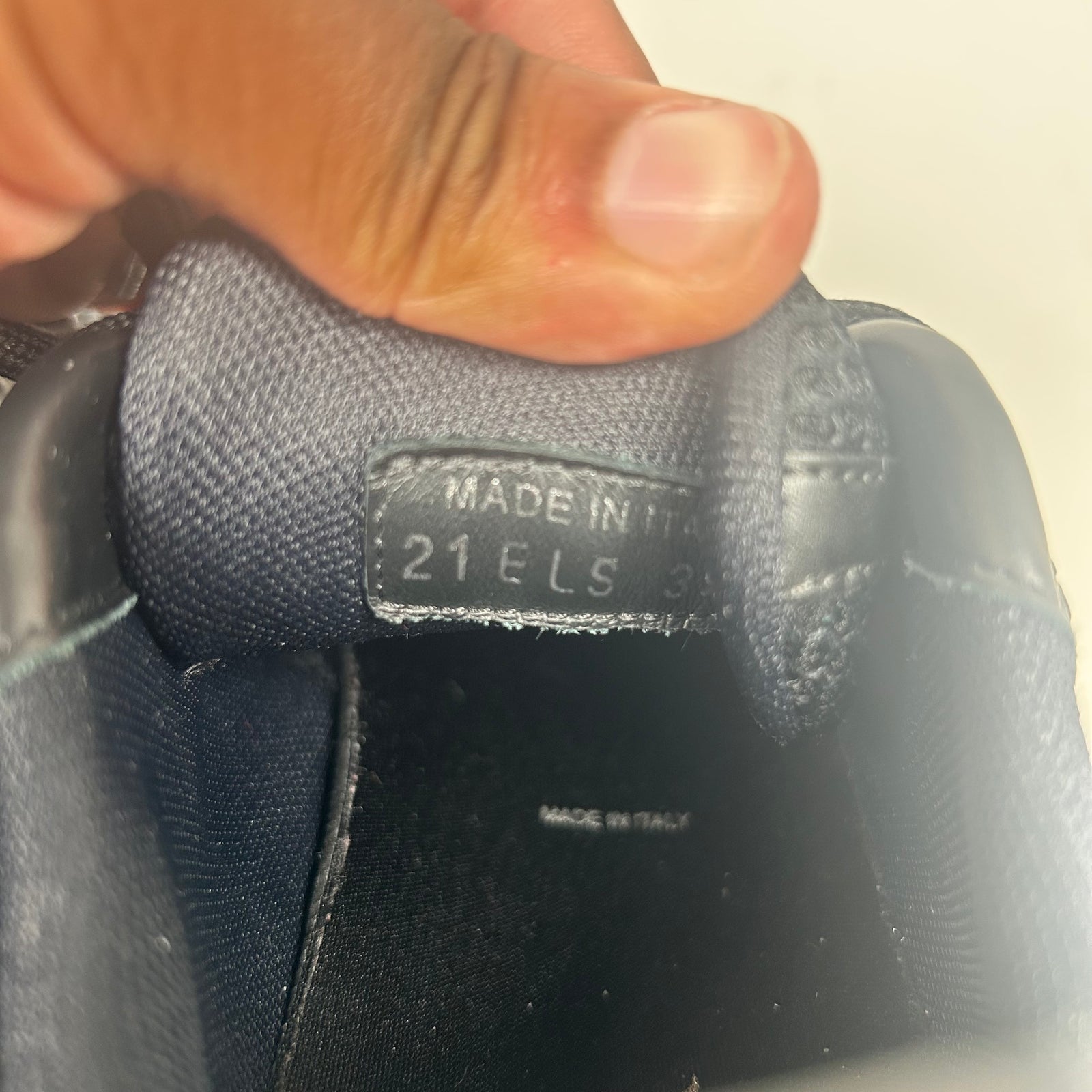 Dior Black/White B22 Sneaker Size 39