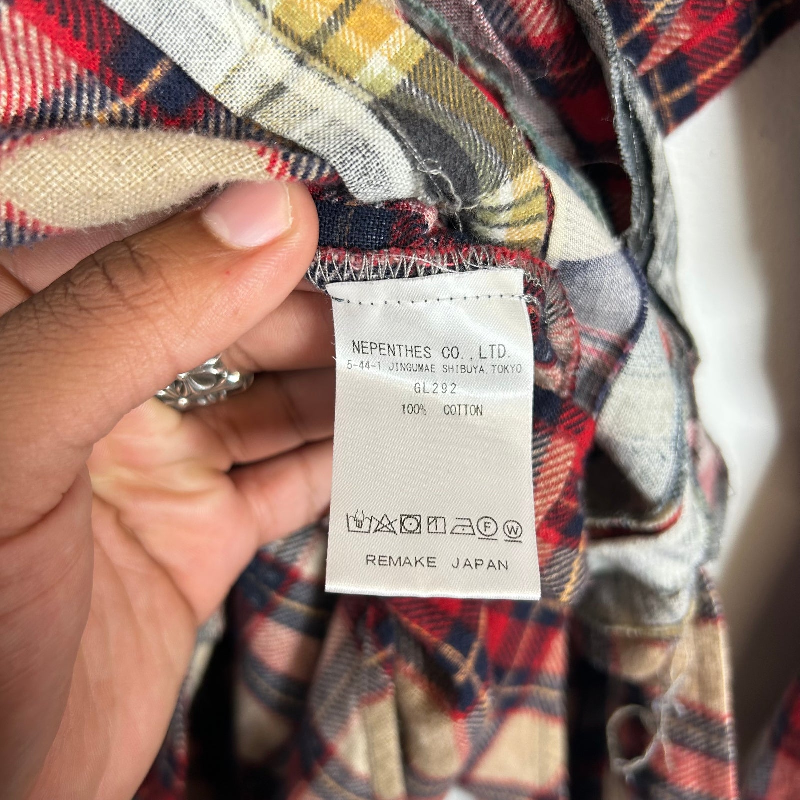 Needles Rebuild Red 7 Cuts Flannel Size M