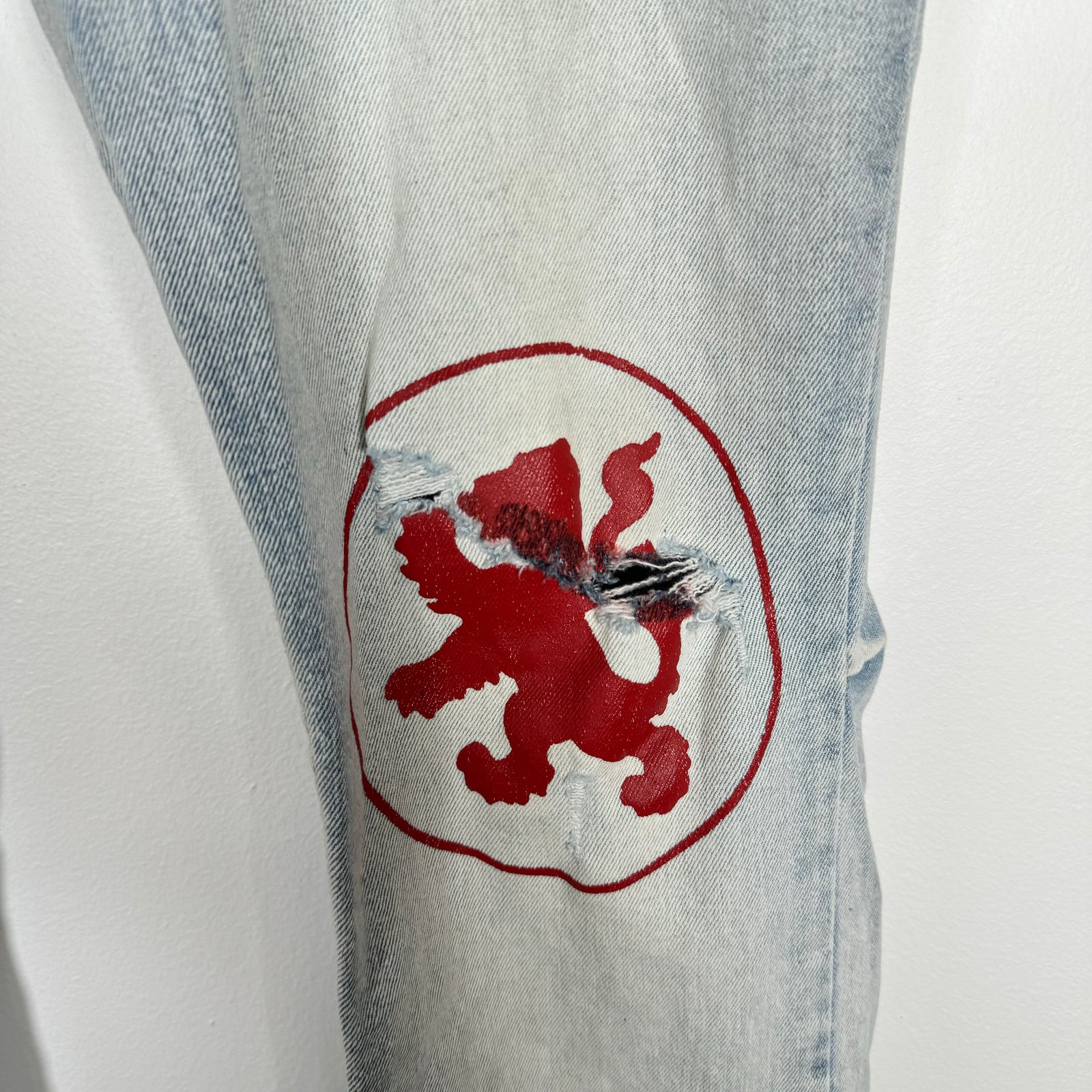 Ksubi Lightwash Chitch Lion Skinny Jeans Size 33