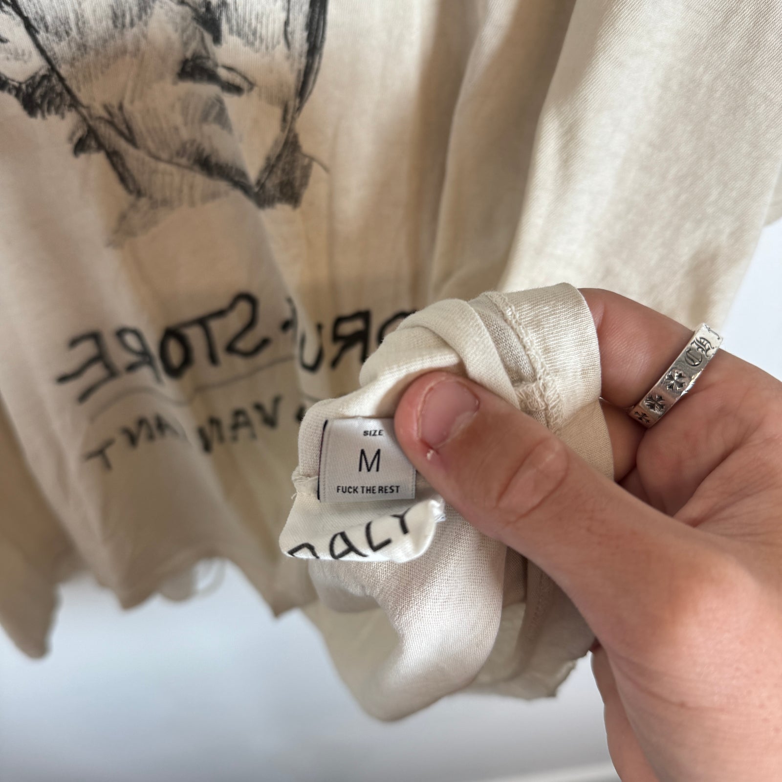 Paly Hollywood Cream ‘Drug Store’ T-Shirt Size M