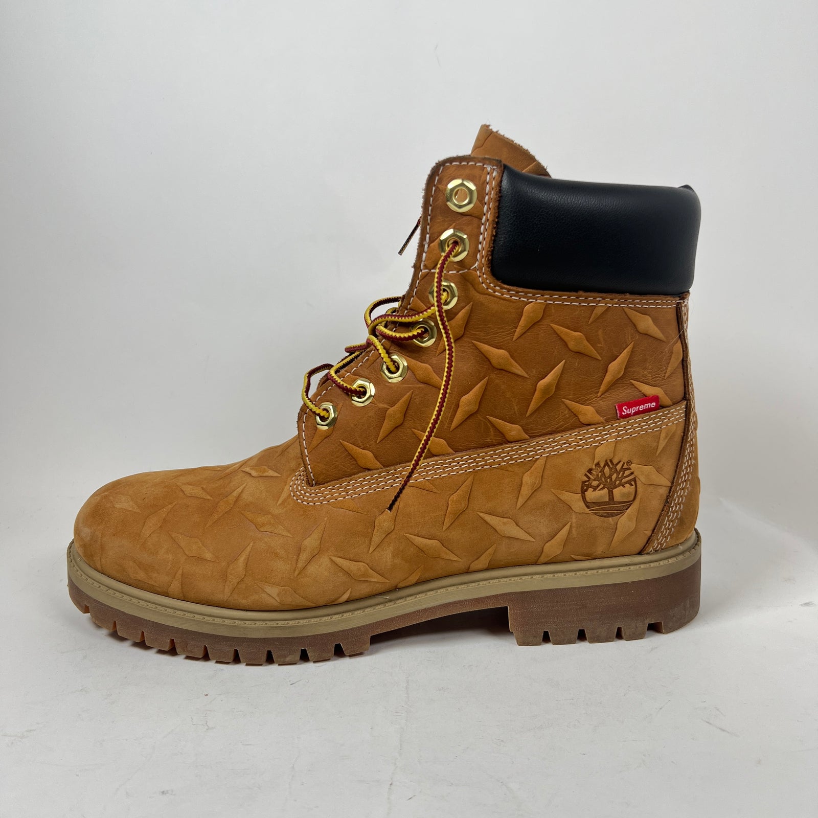 Supreme x Timberland Wheat Diamond Plate 6" Premium Waterproof Boots Size 8.5