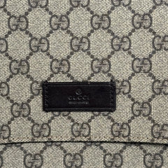 Gucci GG Supreme Medium Diaper Bag