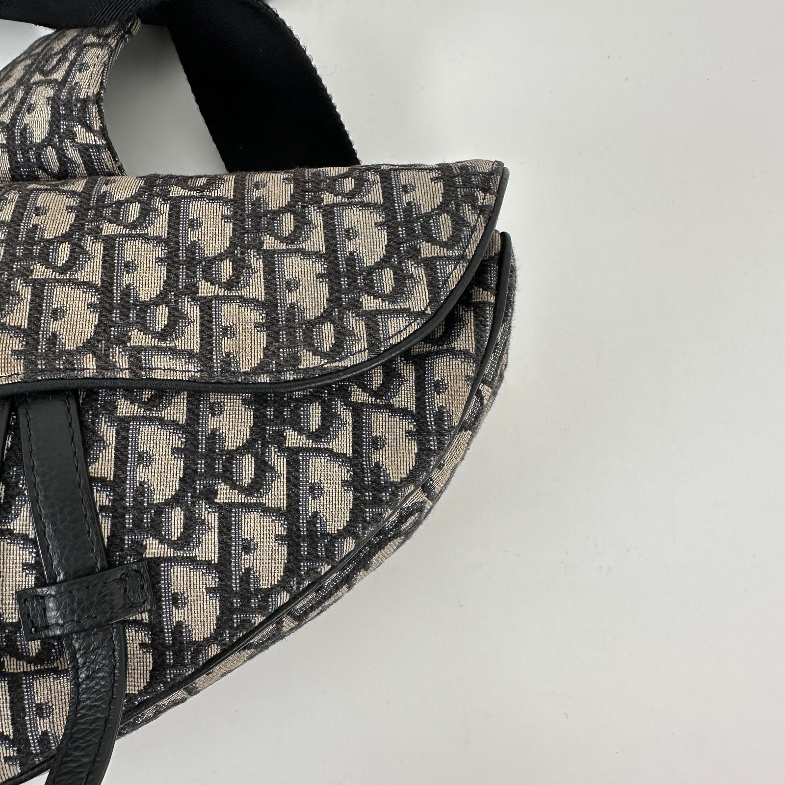 Dior Mens Oblique Saddle Crossbody Bag