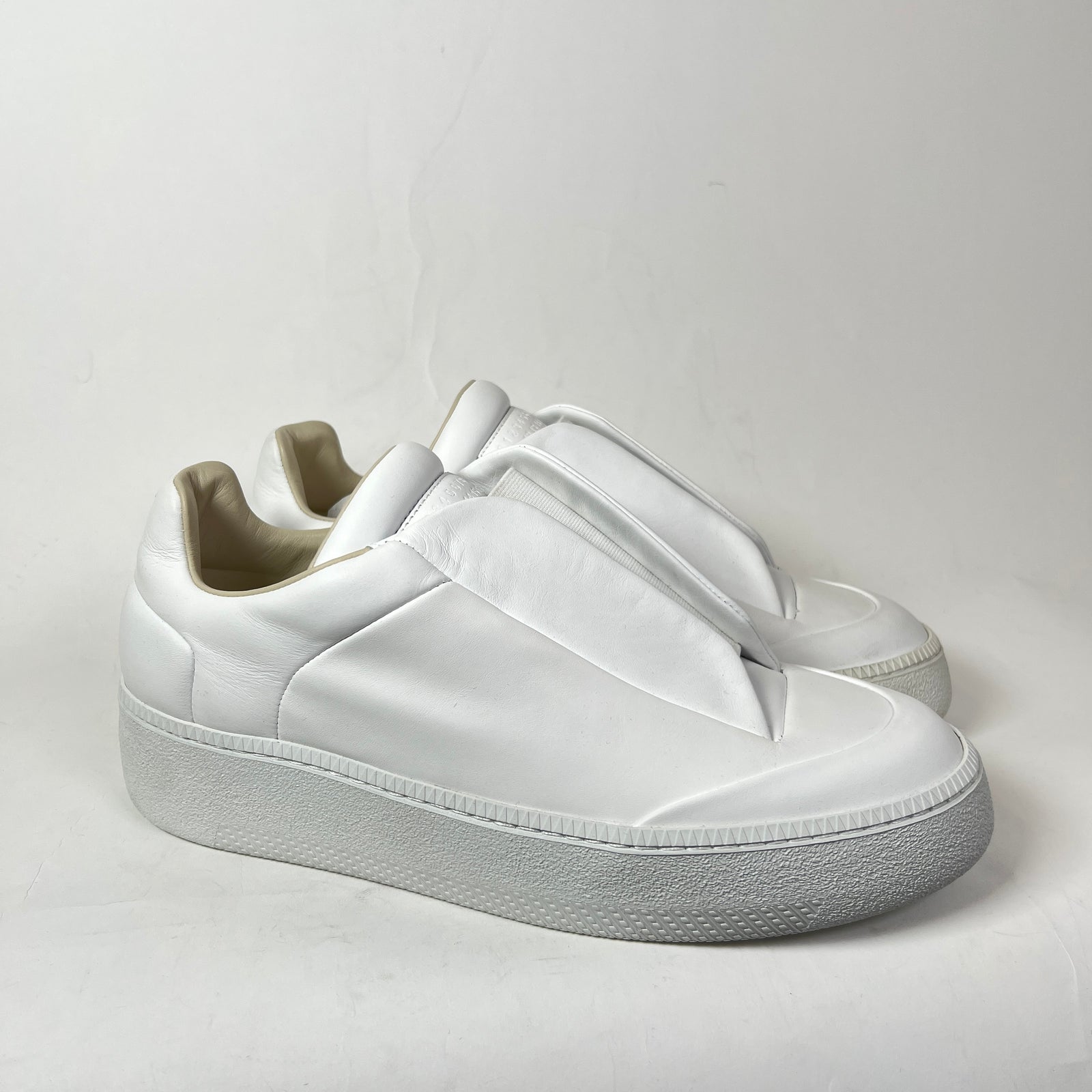 Maison Margiela Triple White Future Laceless Low-Top Sneaker Size 43