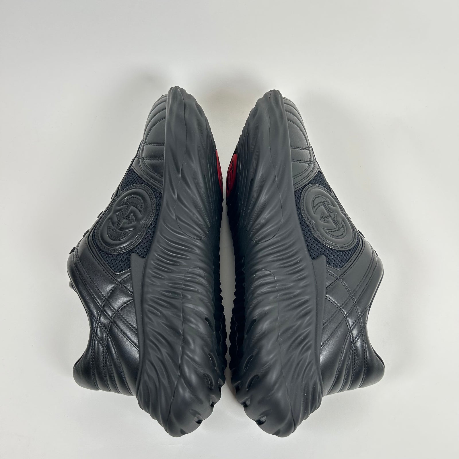 Gucci Black Interlocking G Ripple Mesh Sneaker Size GG 9.5