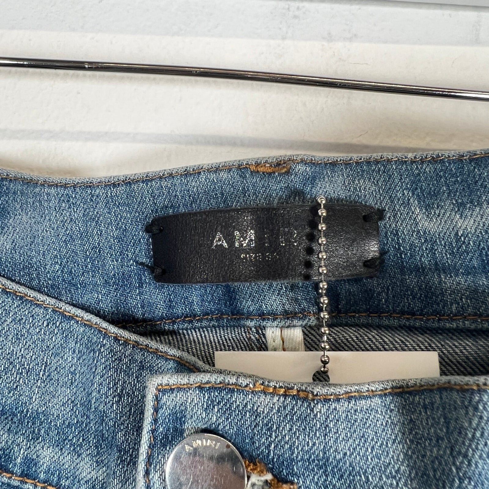 Amiri Paint Splatter Light Wash Size 36