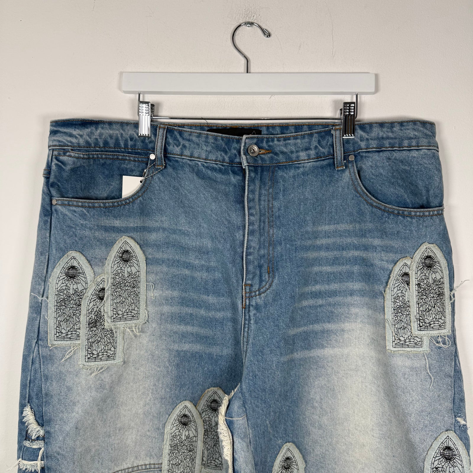 Who Decides War Patched Arch Carpeneter Shorts Size 40