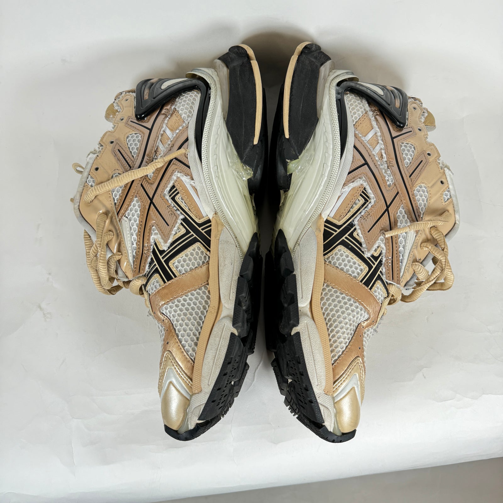 Balenciaga Beige Runners Size 45