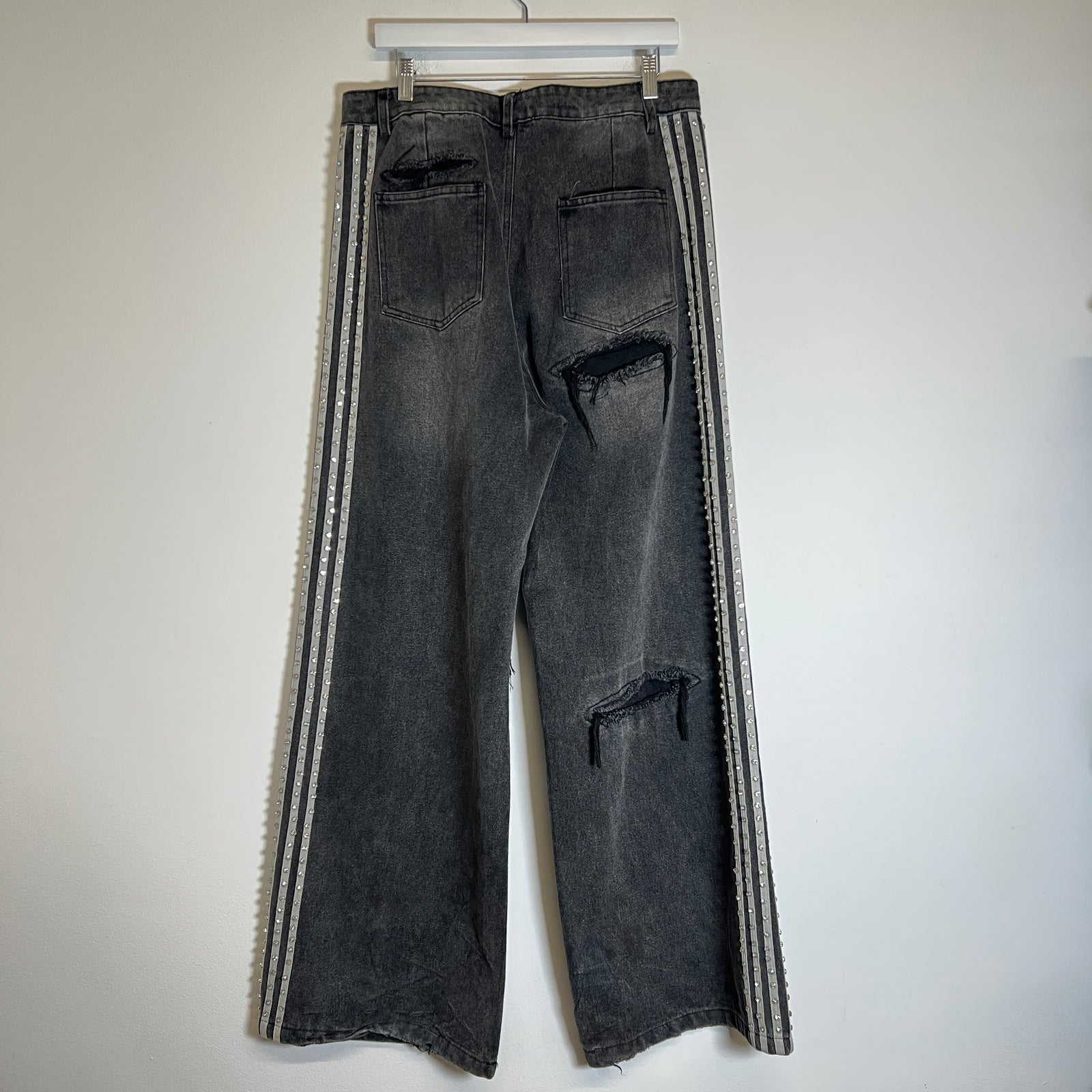 Vale Black Washed Forever Striped Jeans Size 32