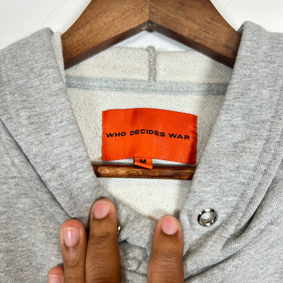 Who Decides War Sacred Heart Hoodie Size M