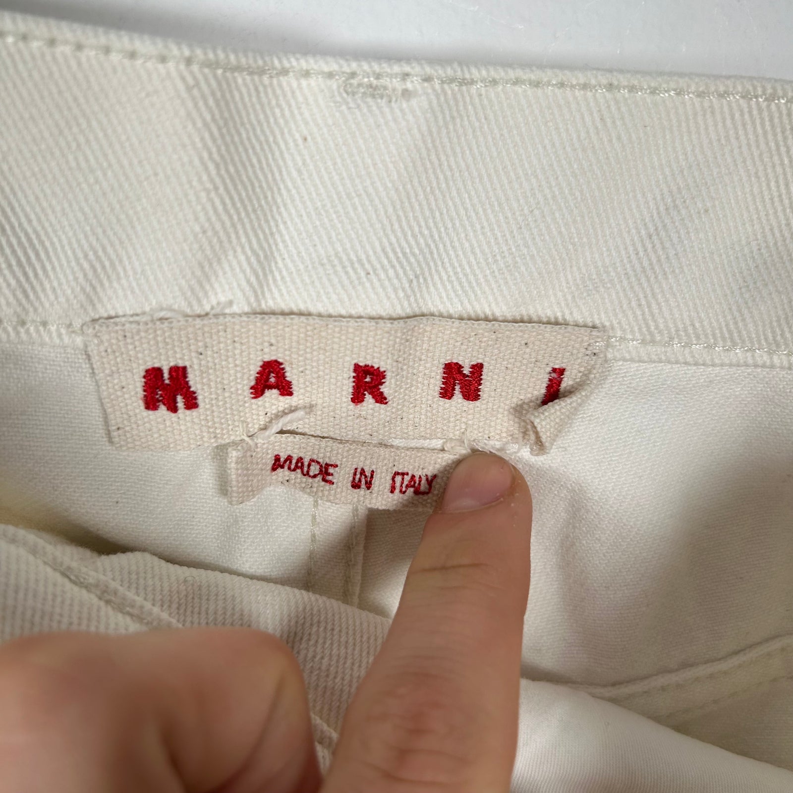 Marni White Stitch Logo Jeans Size 32