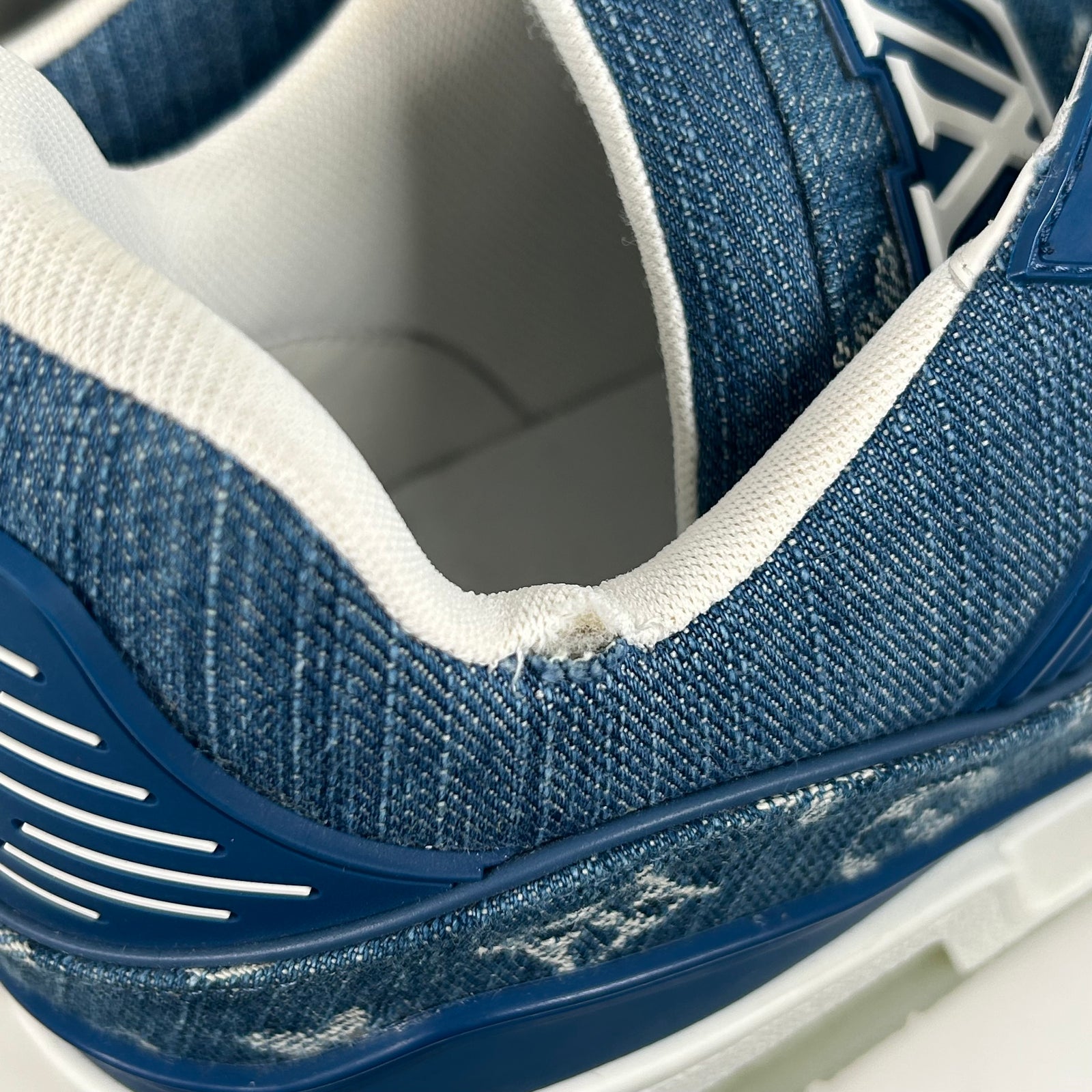 Louis Vuitton LV Denim Monogram Trainer Size LV10.5