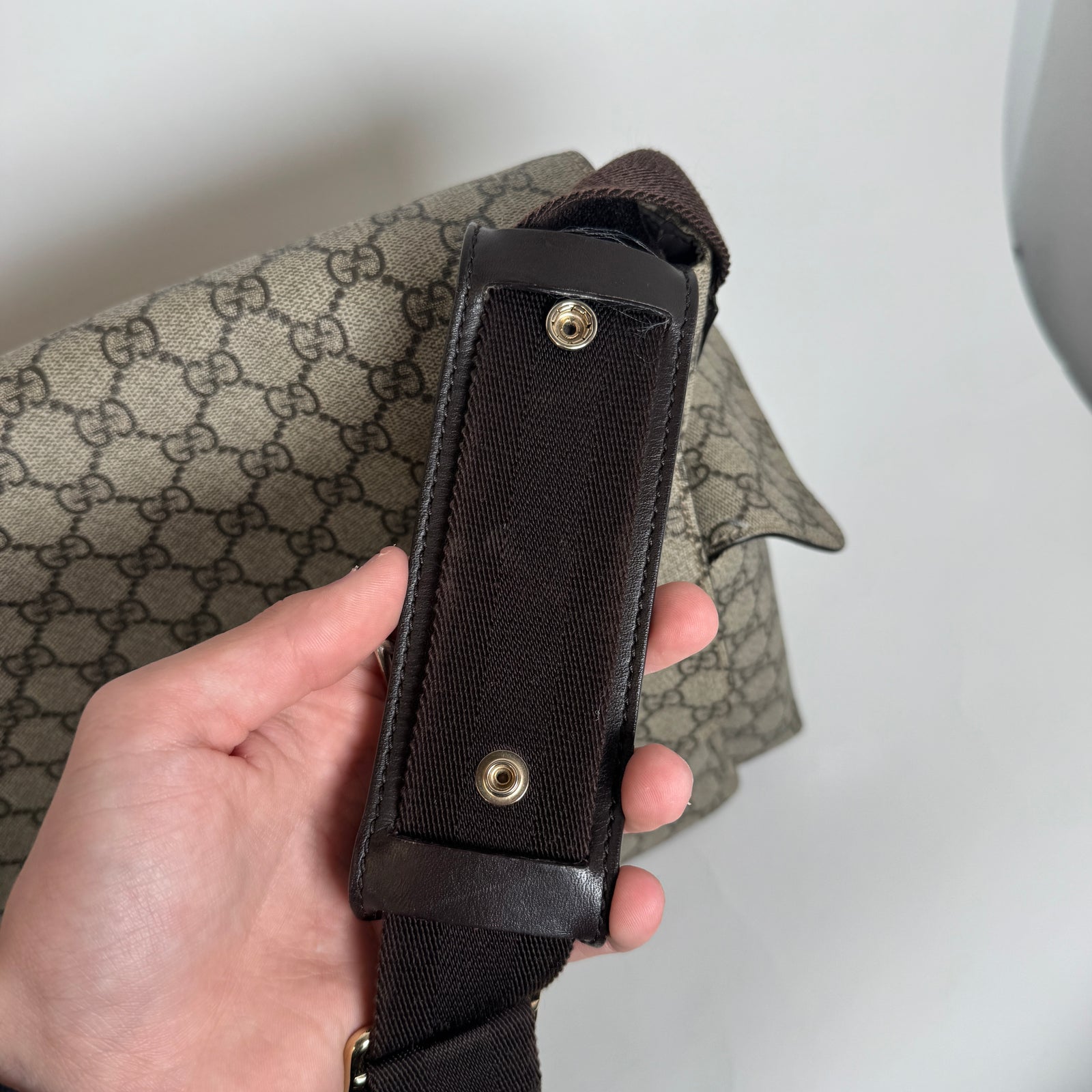 Gucci GG Supreme Medium Diaper Bag