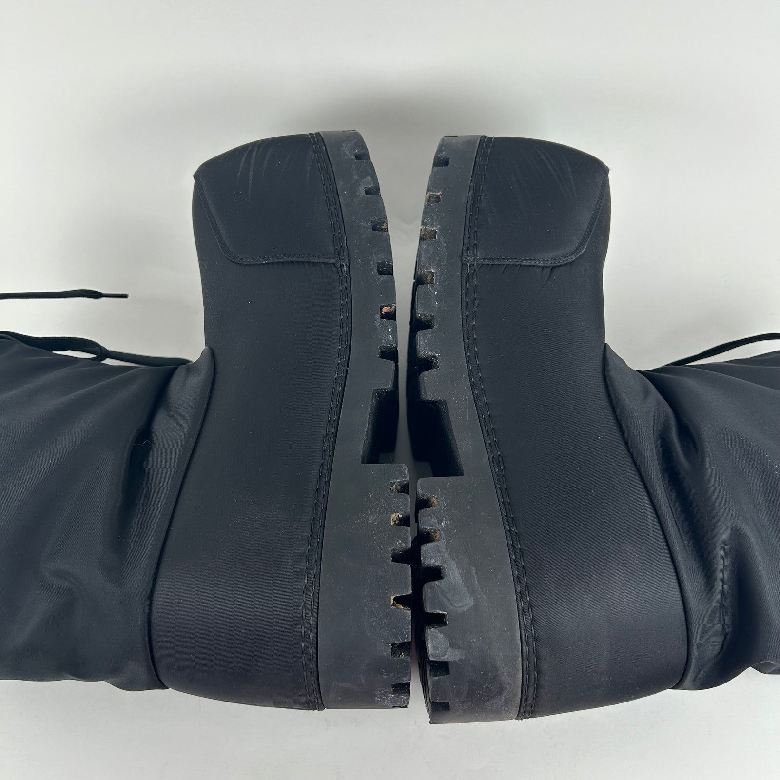 Balenciaga Black Nylon Alaska Ski Boots Size 41/42