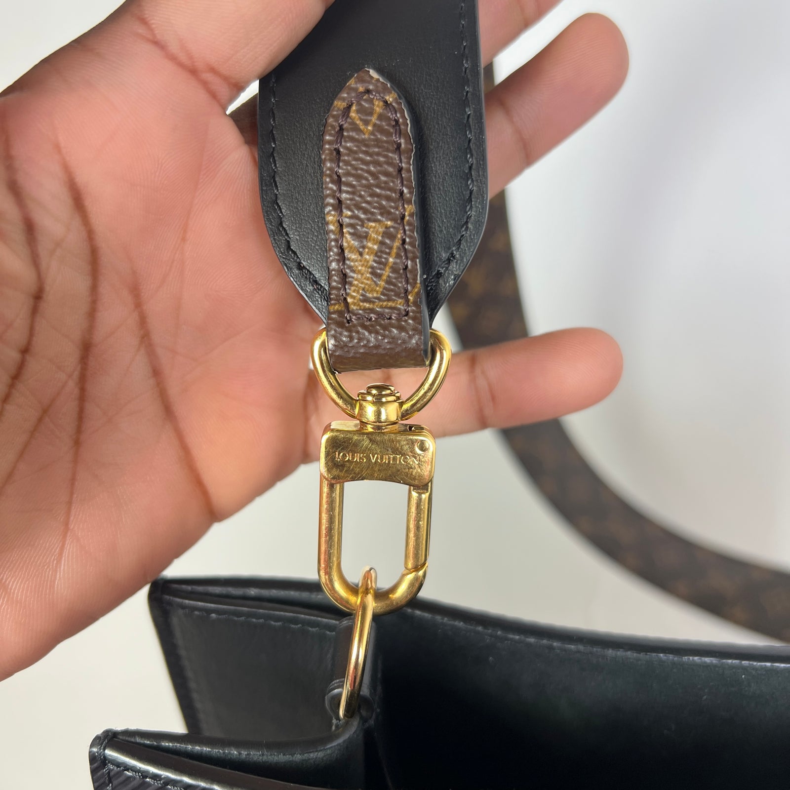 Louis Vuitton Epi Leather Sac Plat GM Tote Bag