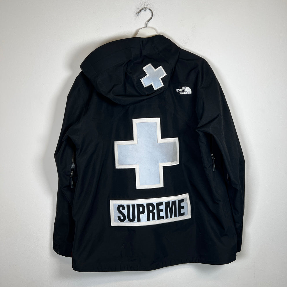 Supreme x TNF Black Rescue Jacket Size L